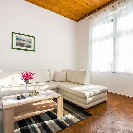 Apartment Sophia *