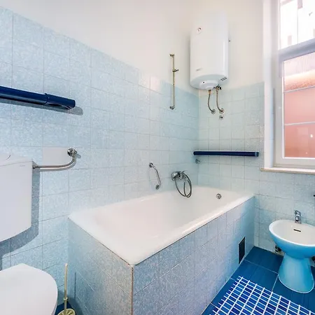 Sophia Apartment